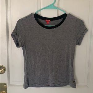 Striped Tshirt from Guess. Size small